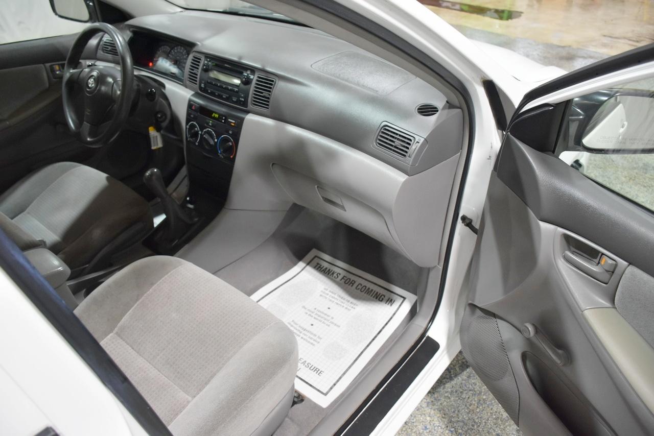Toyota Corolla CE 2008