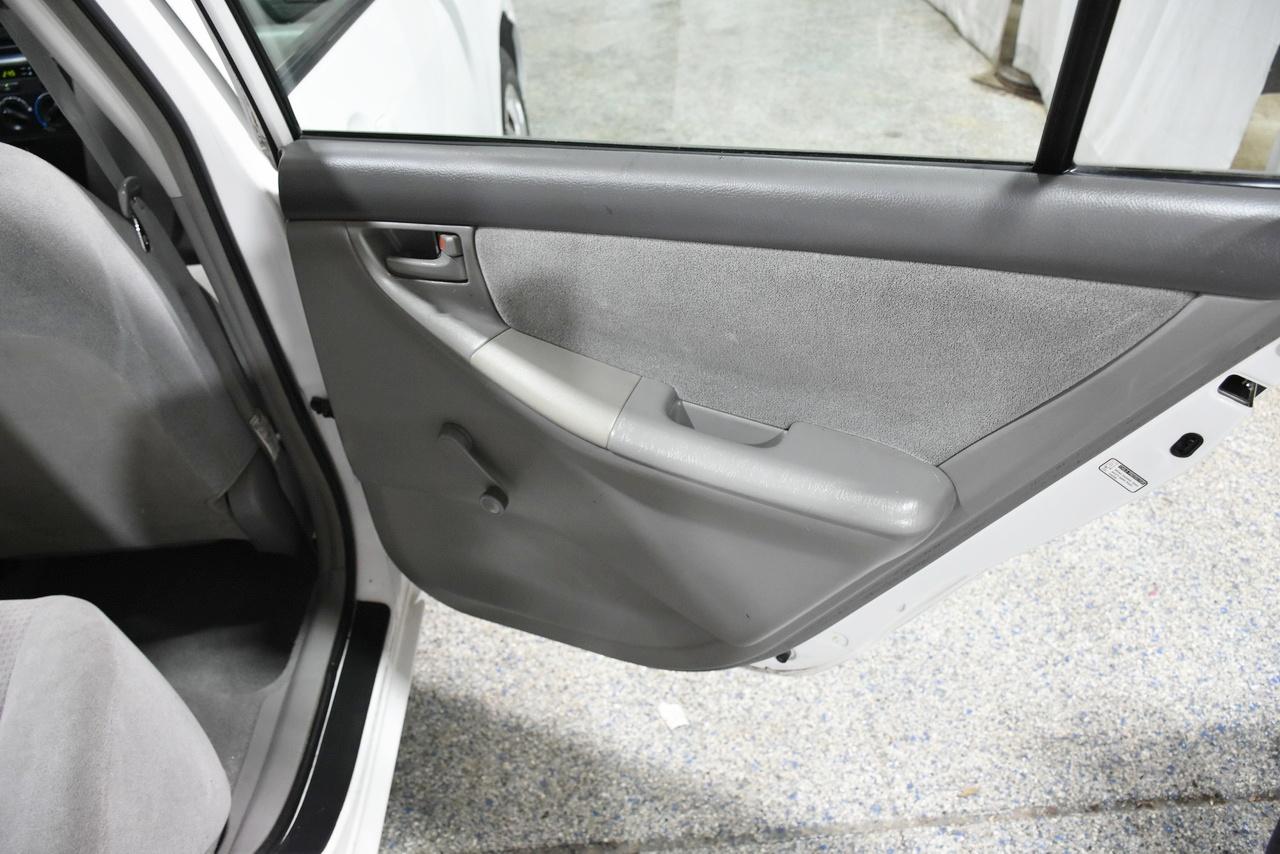 Toyota Corolla CE 2008