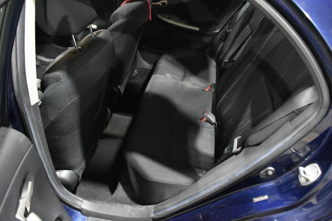 Toyota Corolla S 2011