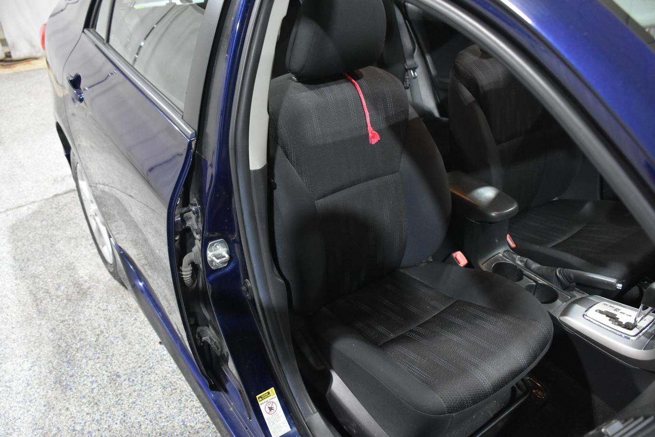 Toyota Corolla S 2011