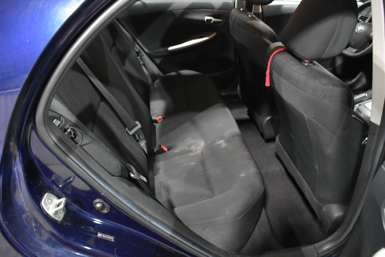 Toyota Corolla S 2011