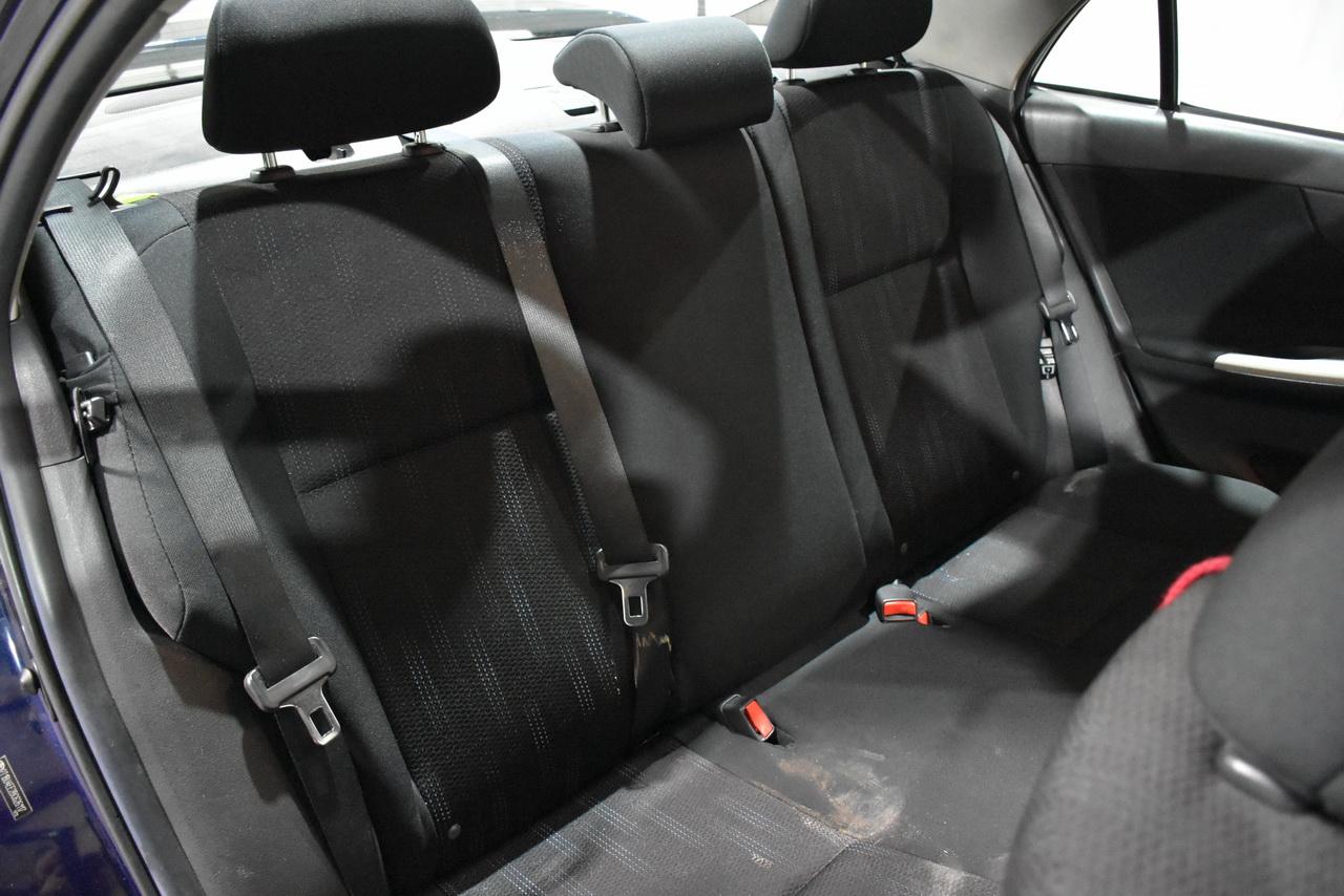 Toyota Corolla S 2011