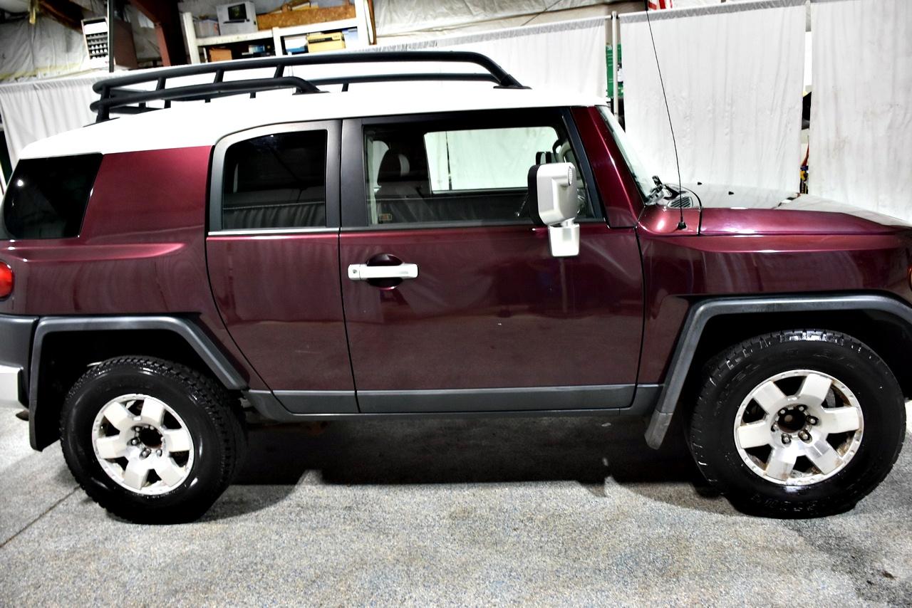 Toyota FJ Cruiser 2WD 2007