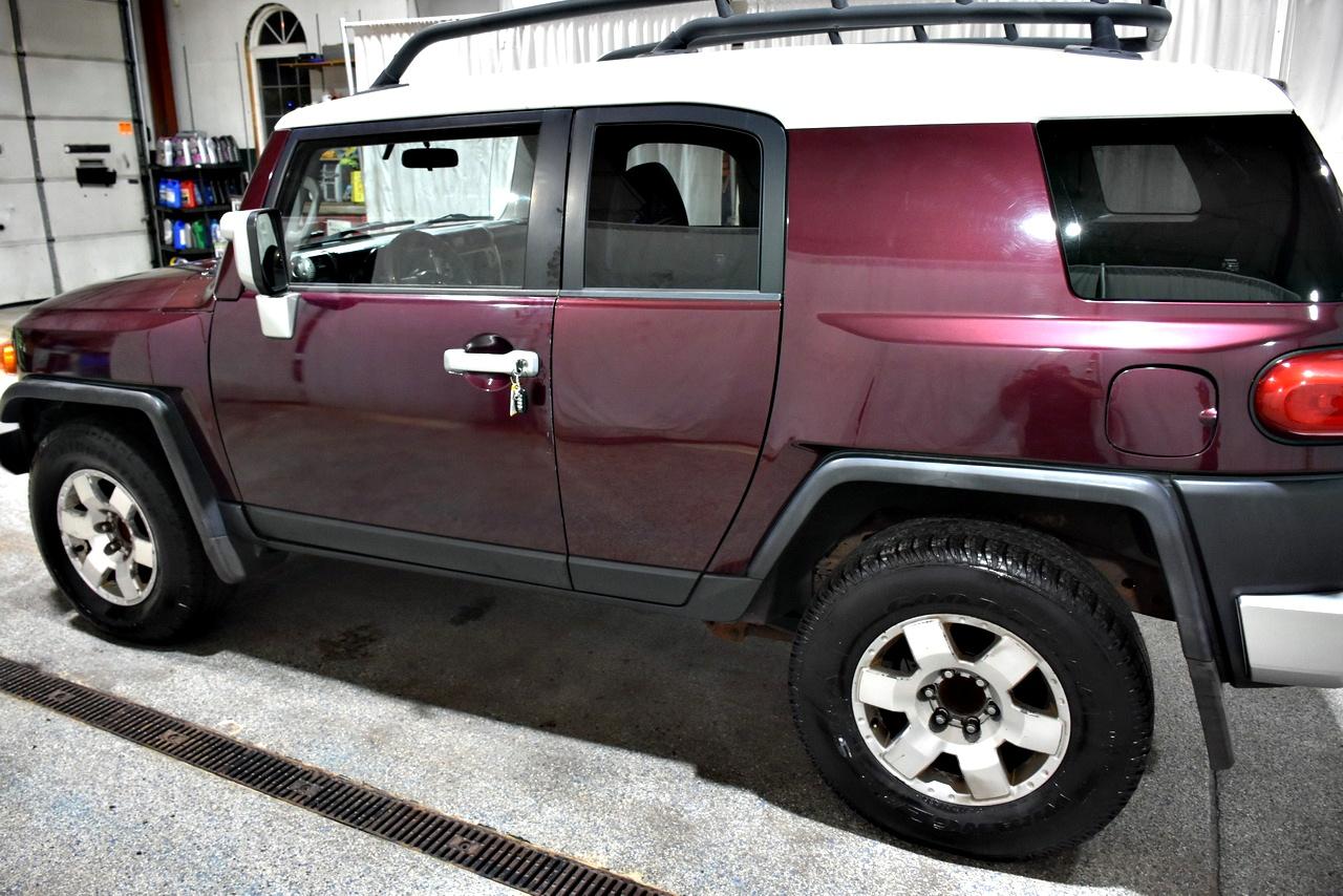 Toyota FJ Cruiser 2WD 2007