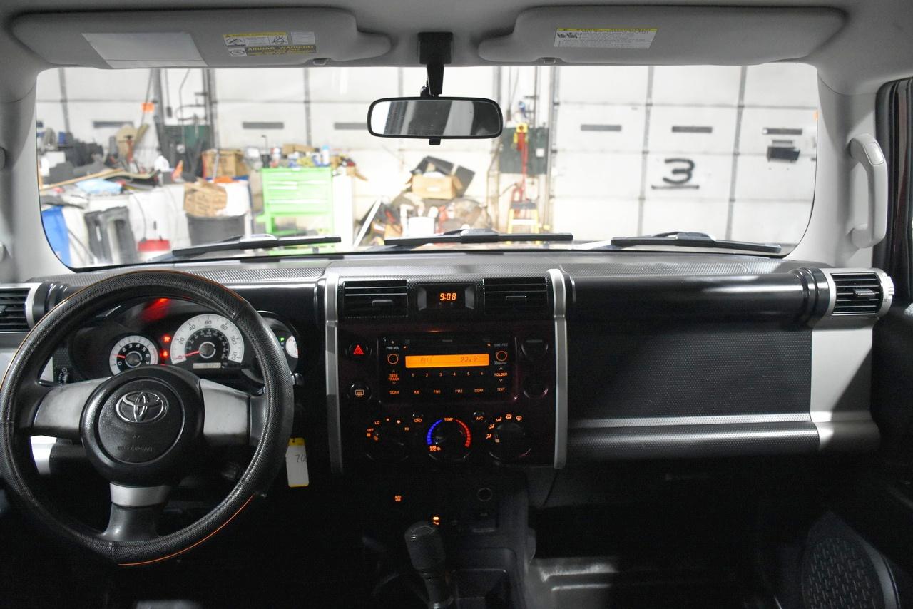 Toyota FJ Cruiser 2WD 2007