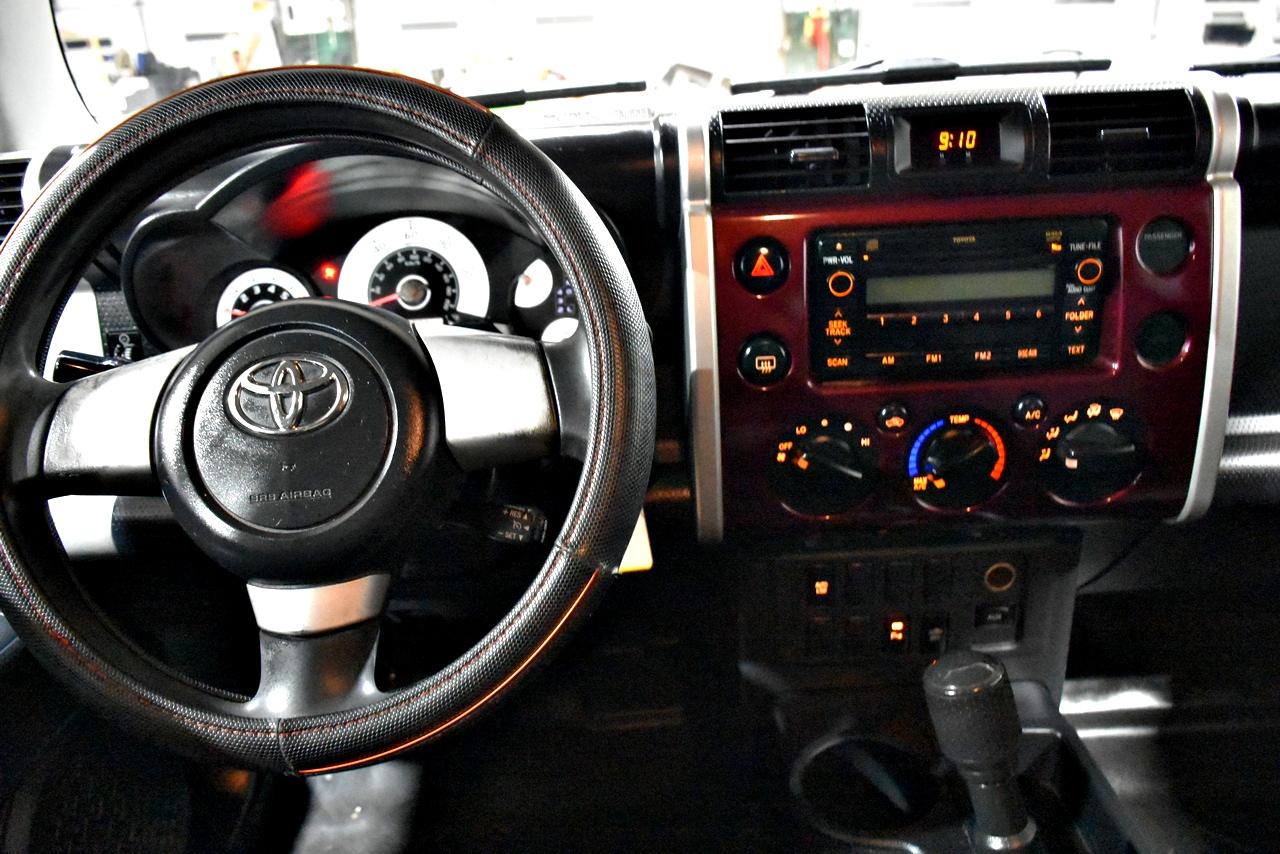 Toyota FJ Cruiser 2WD 2007