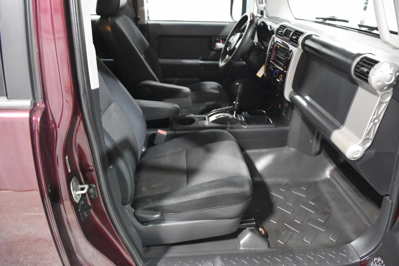 Toyota FJ Cruiser 2WD 2007