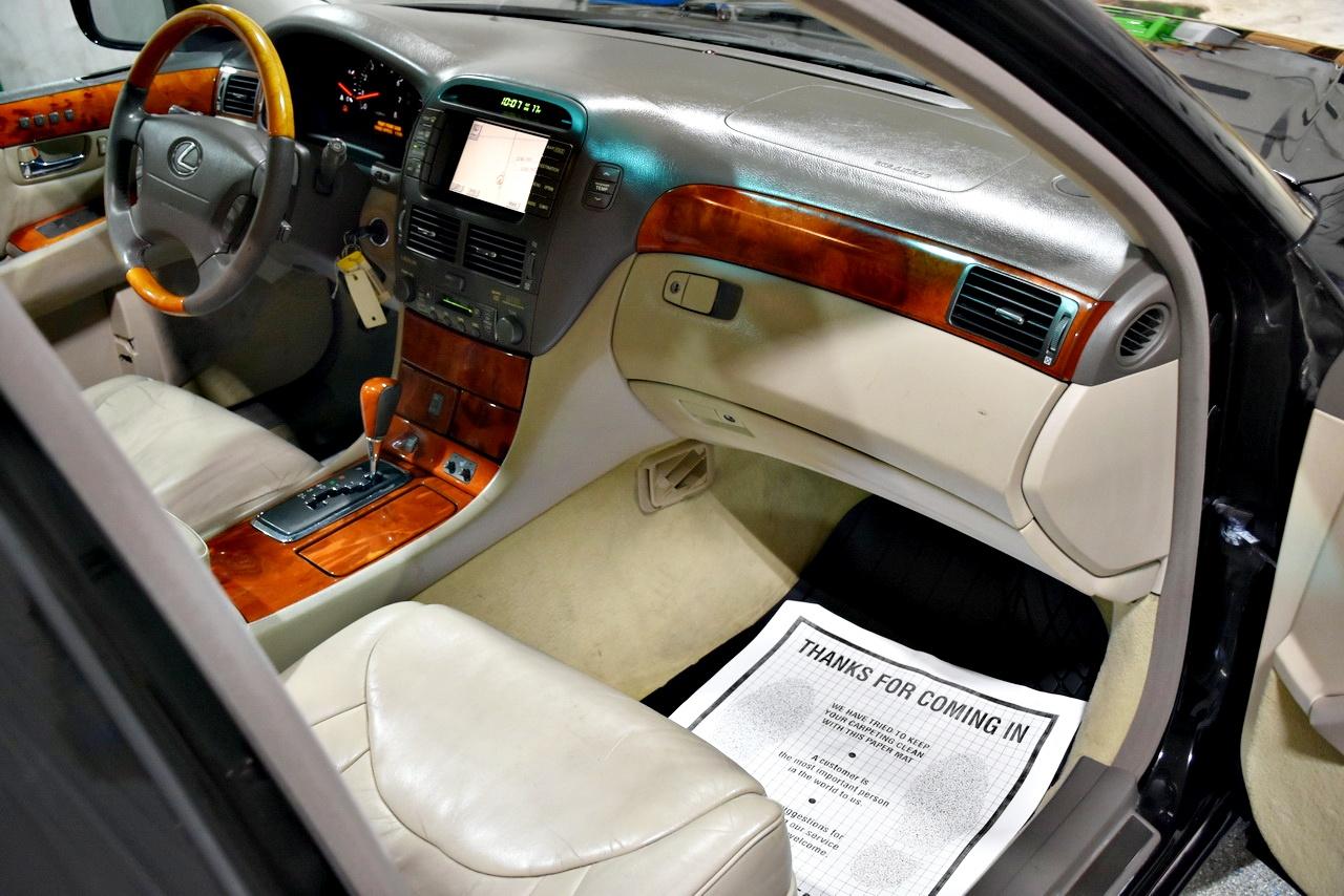 Lexus LS 430 Sedan 2002