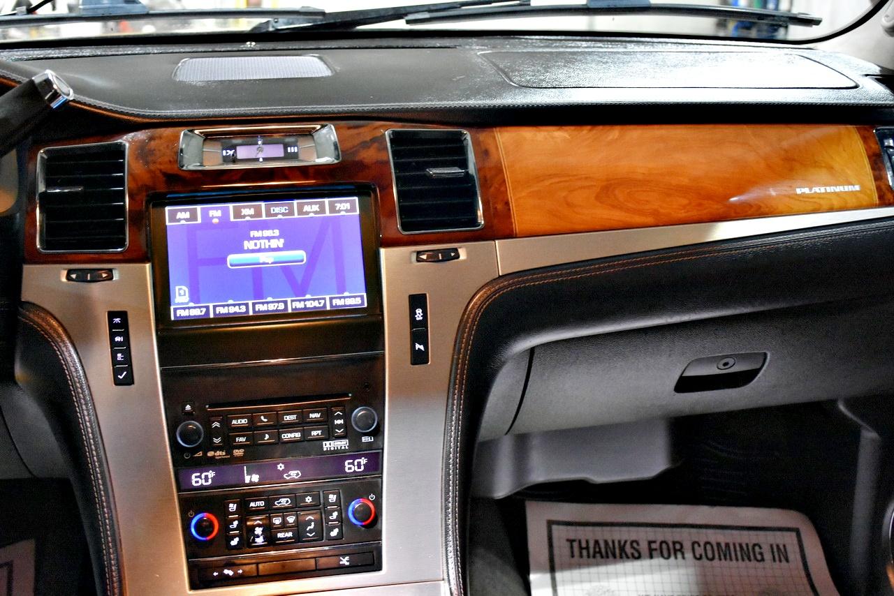 Cadillac Escalade ESV AWD Platinum 2013