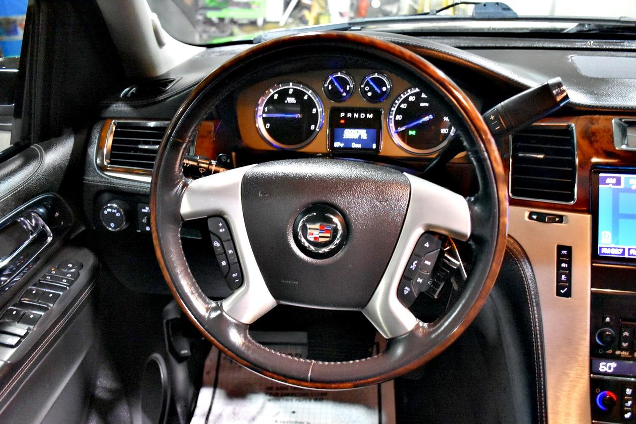 Cadillac Escalade ESV AWD Platinum 2013