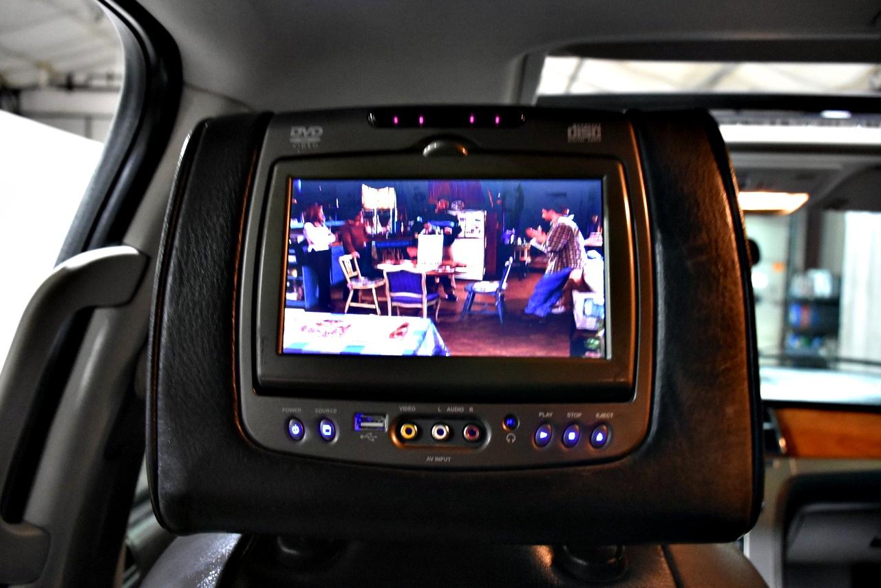 Cadillac Escalade ESV AWD Platinum 2013