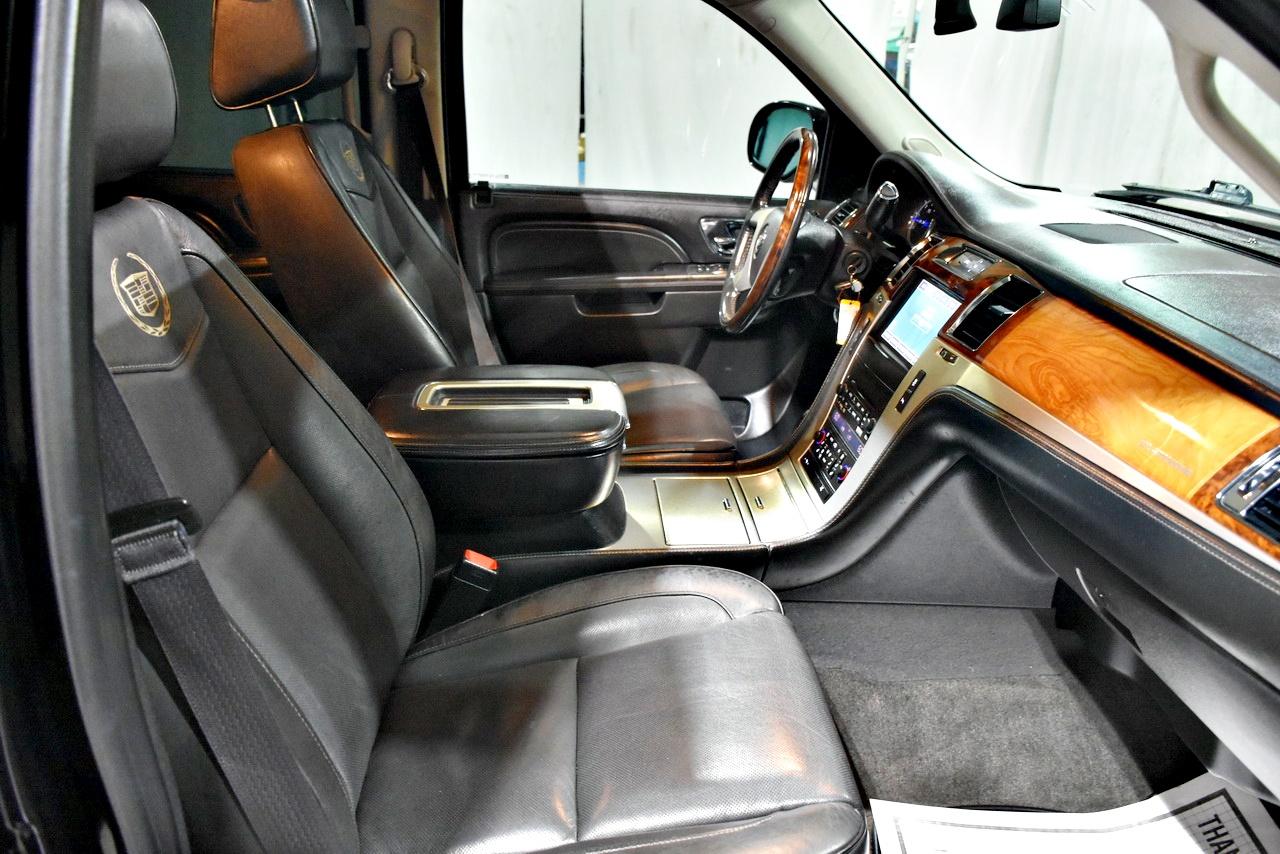 Cadillac Escalade ESV AWD Platinum 2013