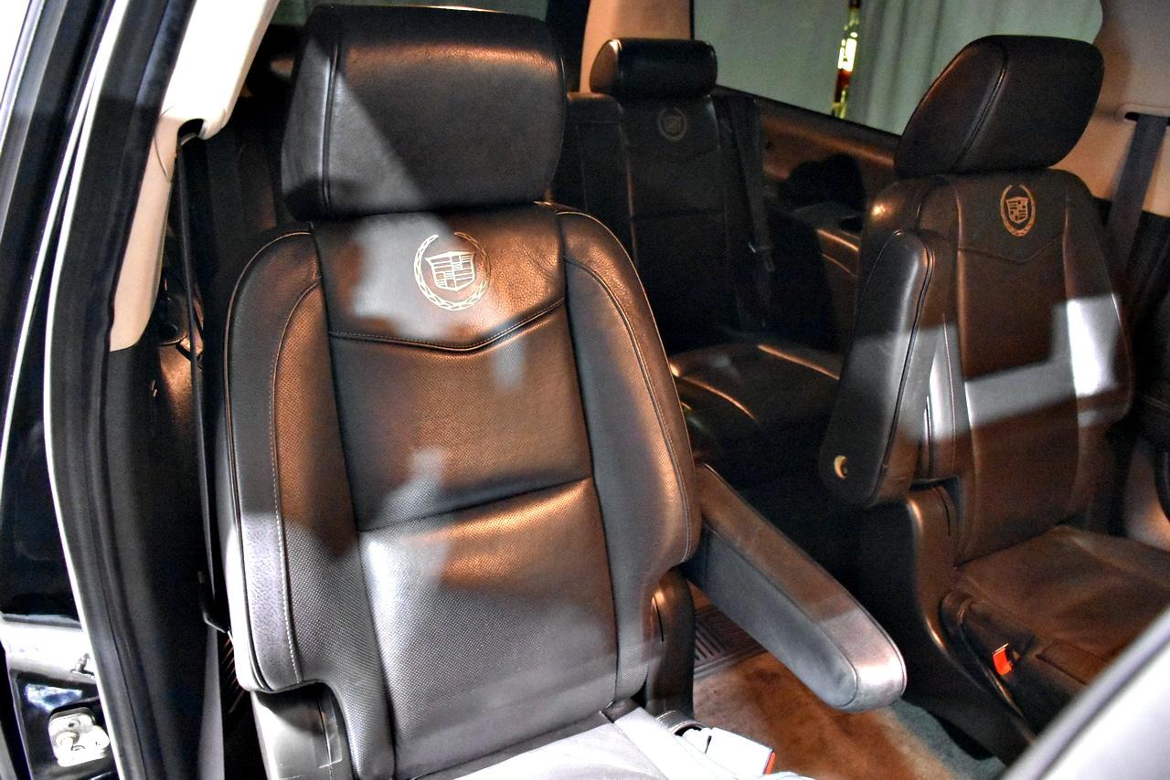 Cadillac Escalade ESV AWD Platinum 2013