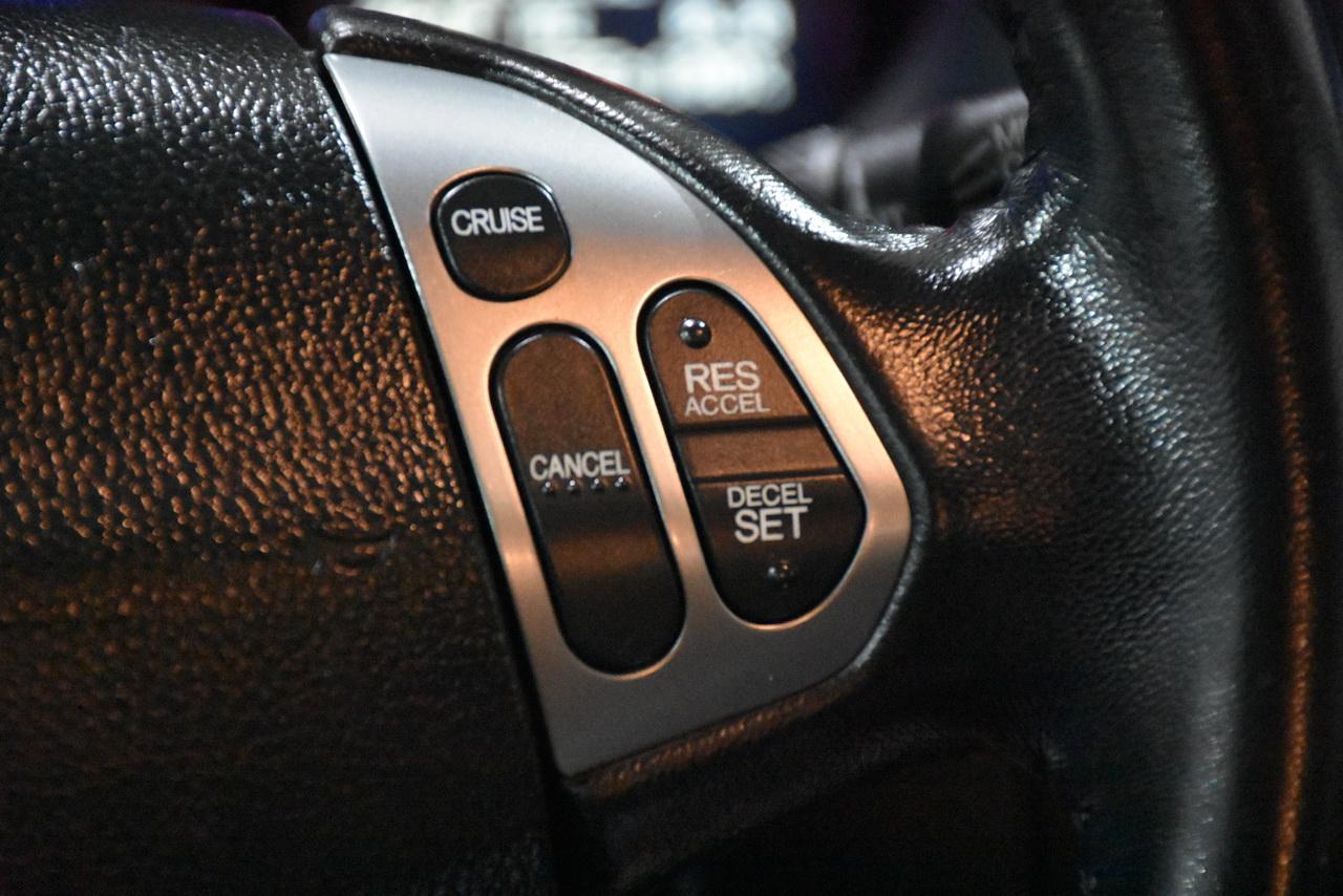 Acura TL 5-Speed AT 2005