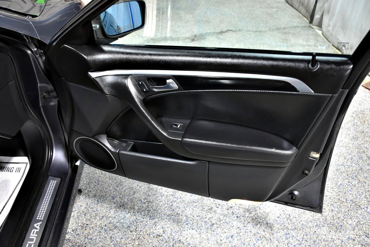 Acura TL 5-Speed AT 2005