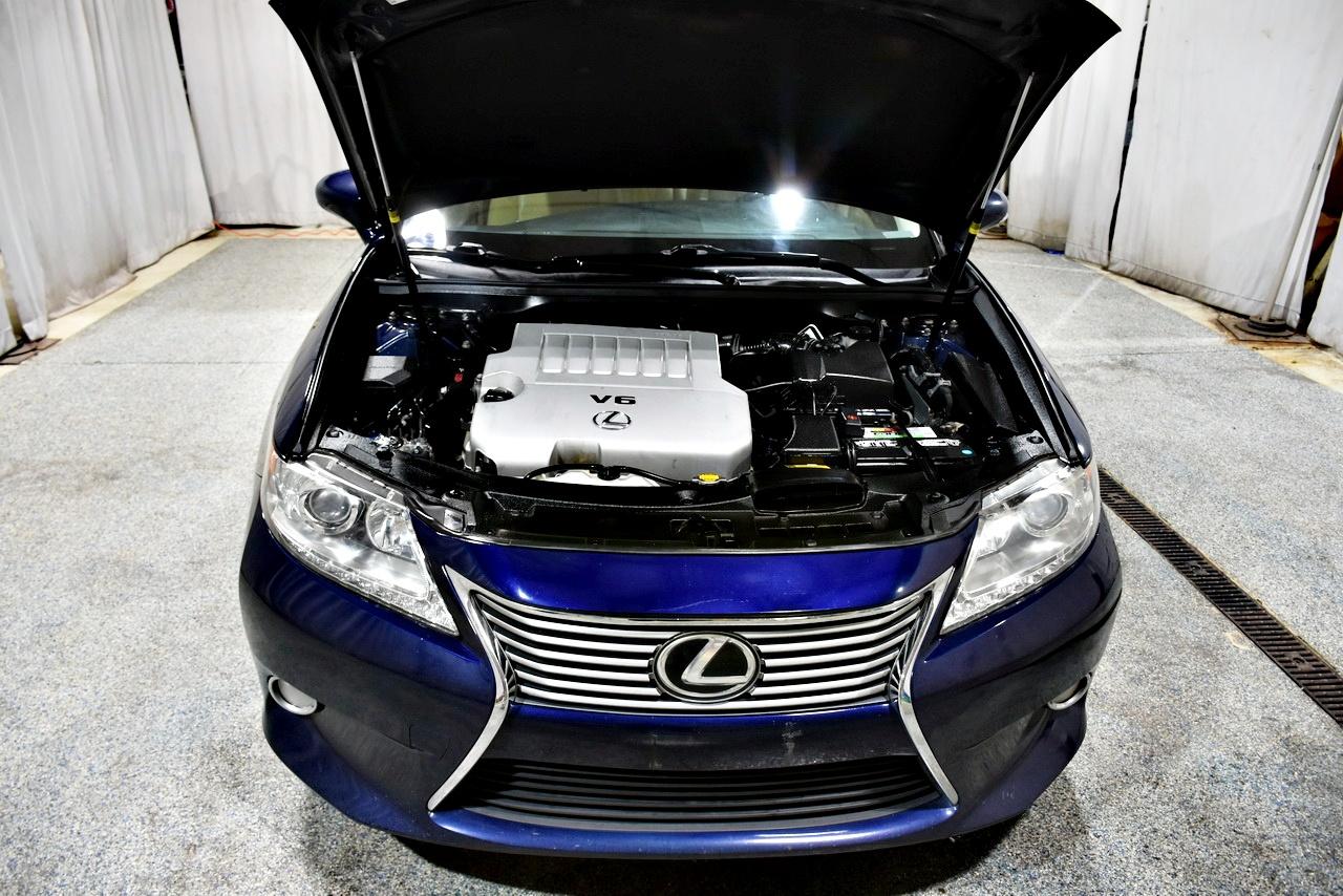 Lexus ES 350 Sedan 2014