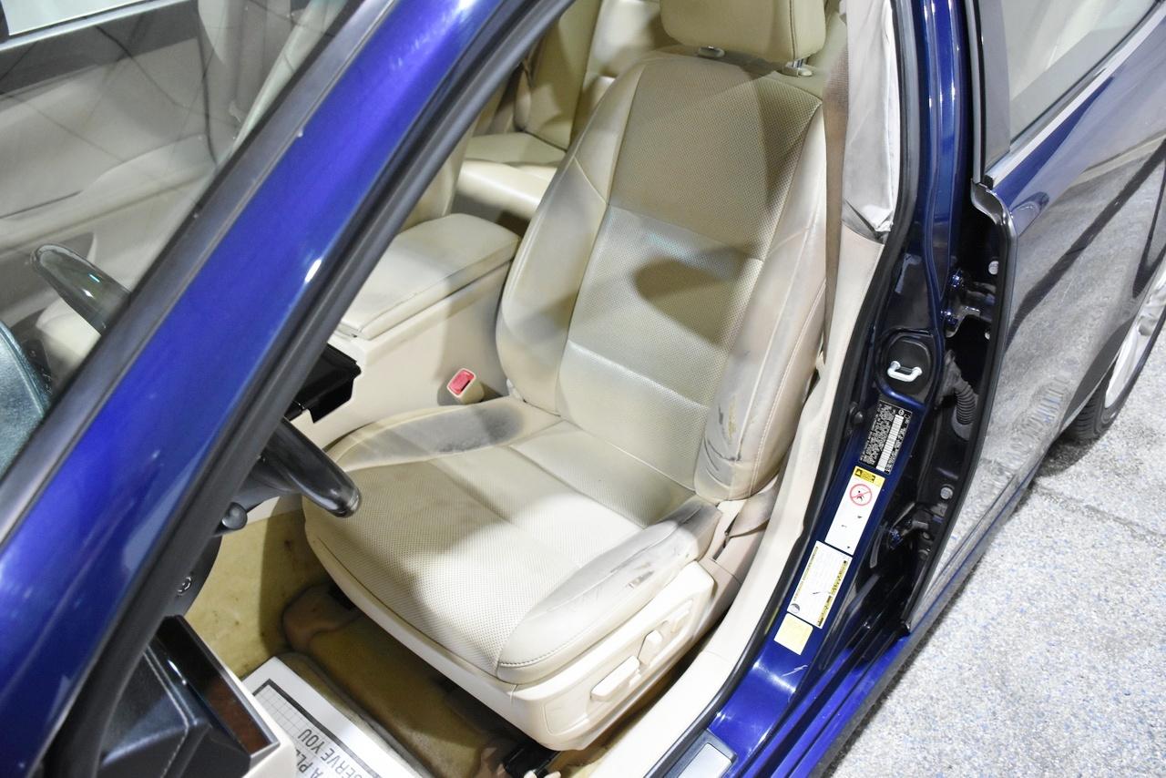 Lexus ES 350 Sedan 2014