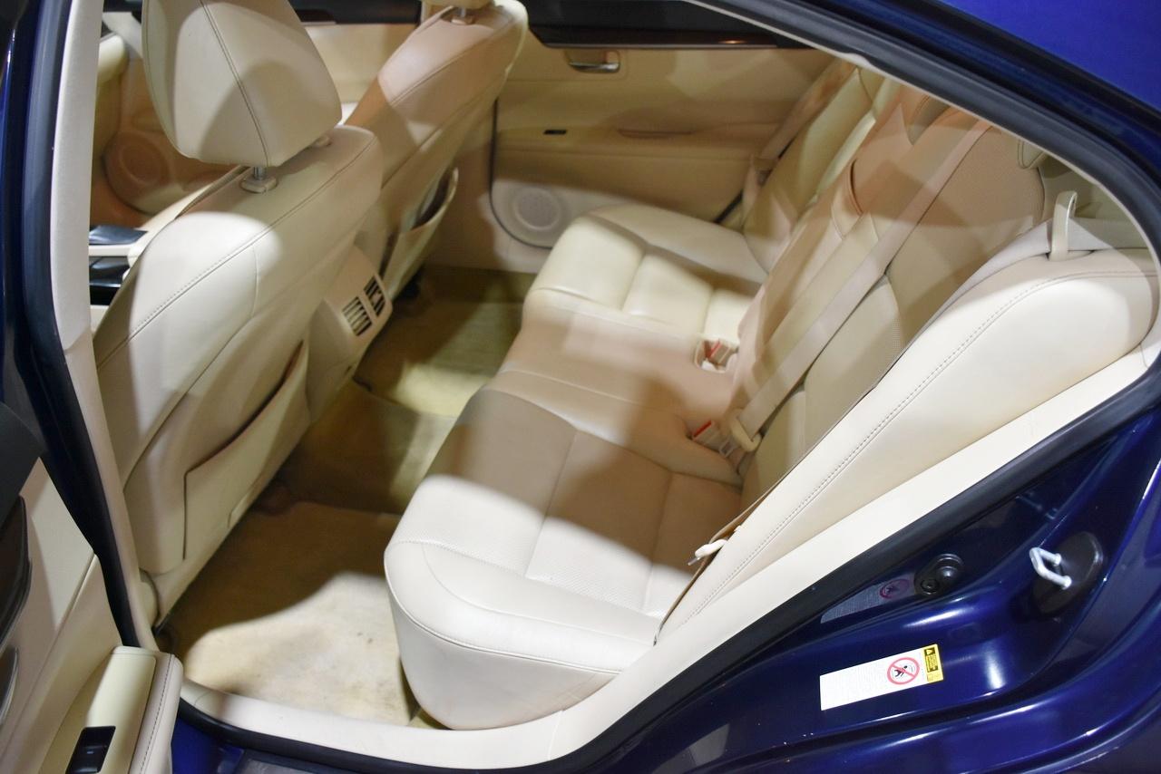 Lexus ES 350 Sedan 2014