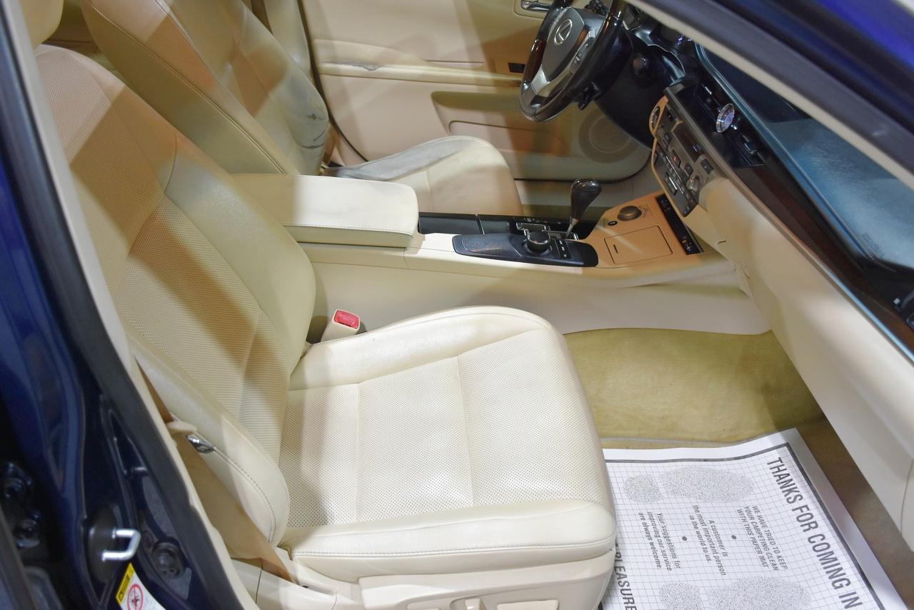 Lexus ES 350 Sedan 2014