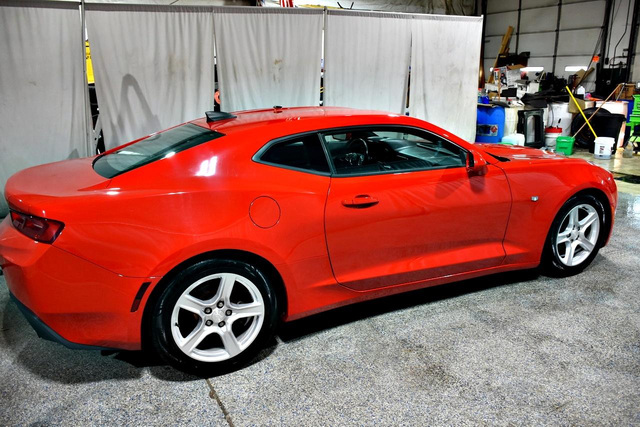 Chevrolet Camaro 1LT Coupe 8A 2018