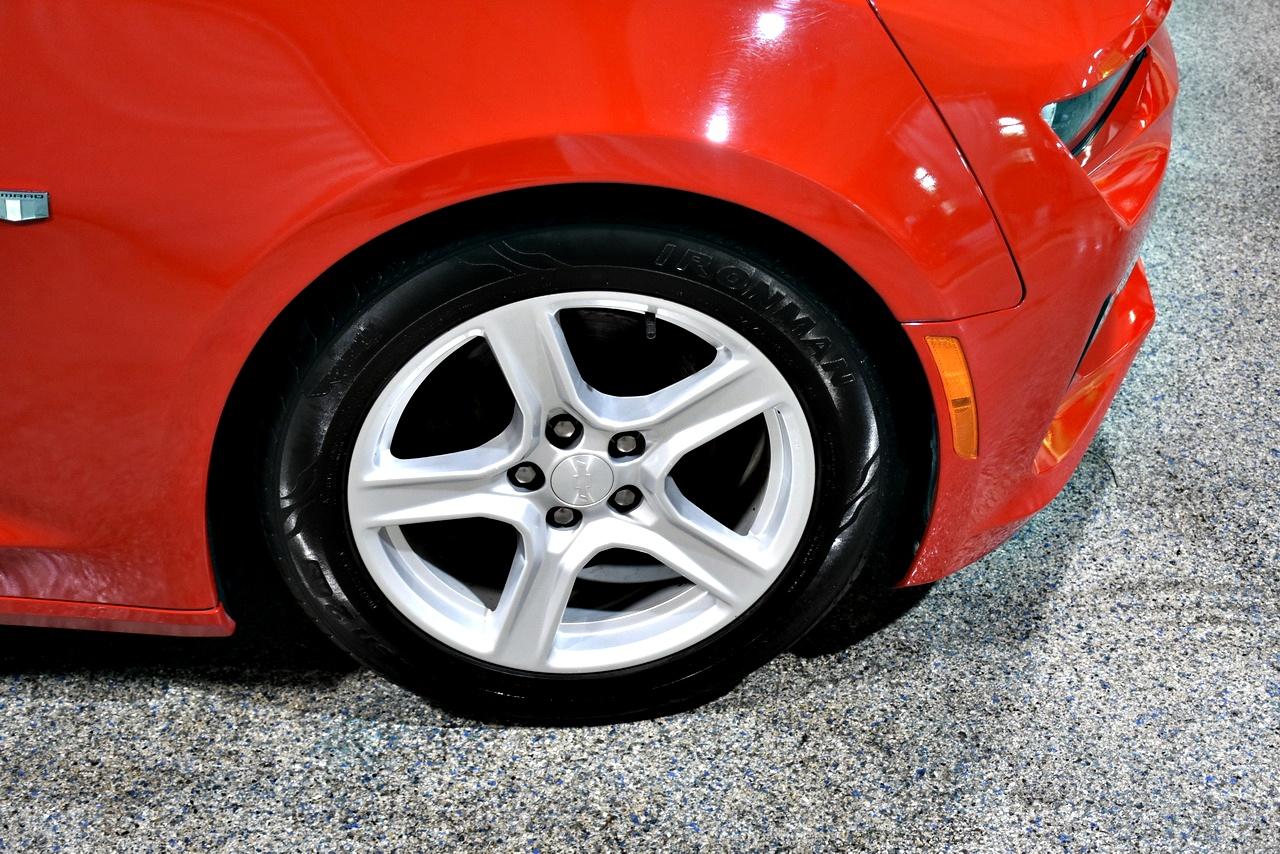 Chevrolet Camaro 1LT Coupe 8A 2018