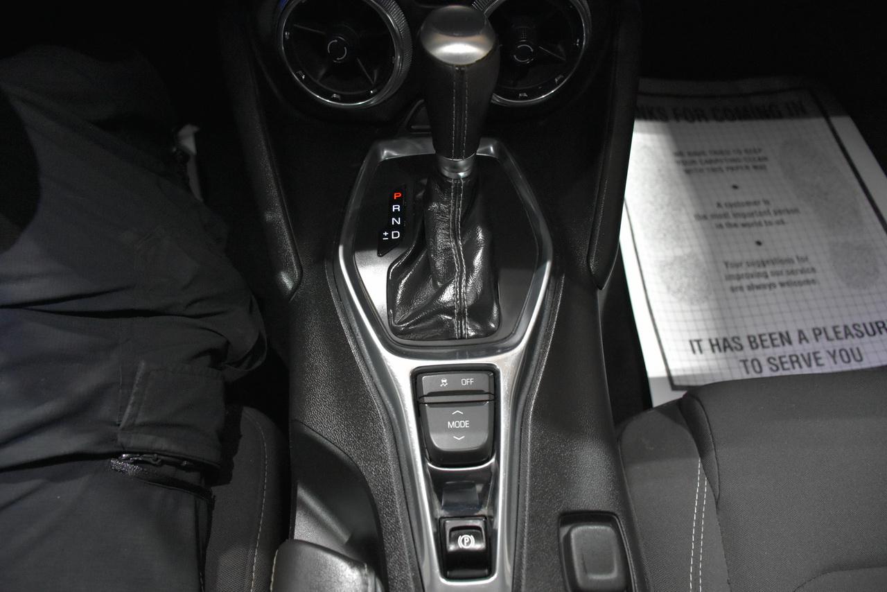 Chevrolet Camaro 1LT Coupe 8A 2018