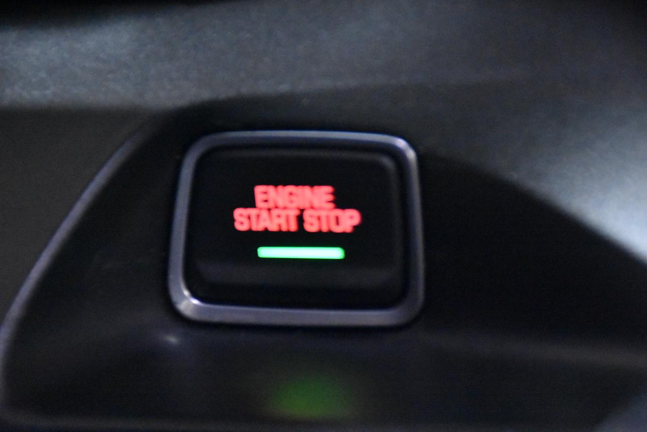 Chevrolet Camaro 1LT Coupe 8A 2018