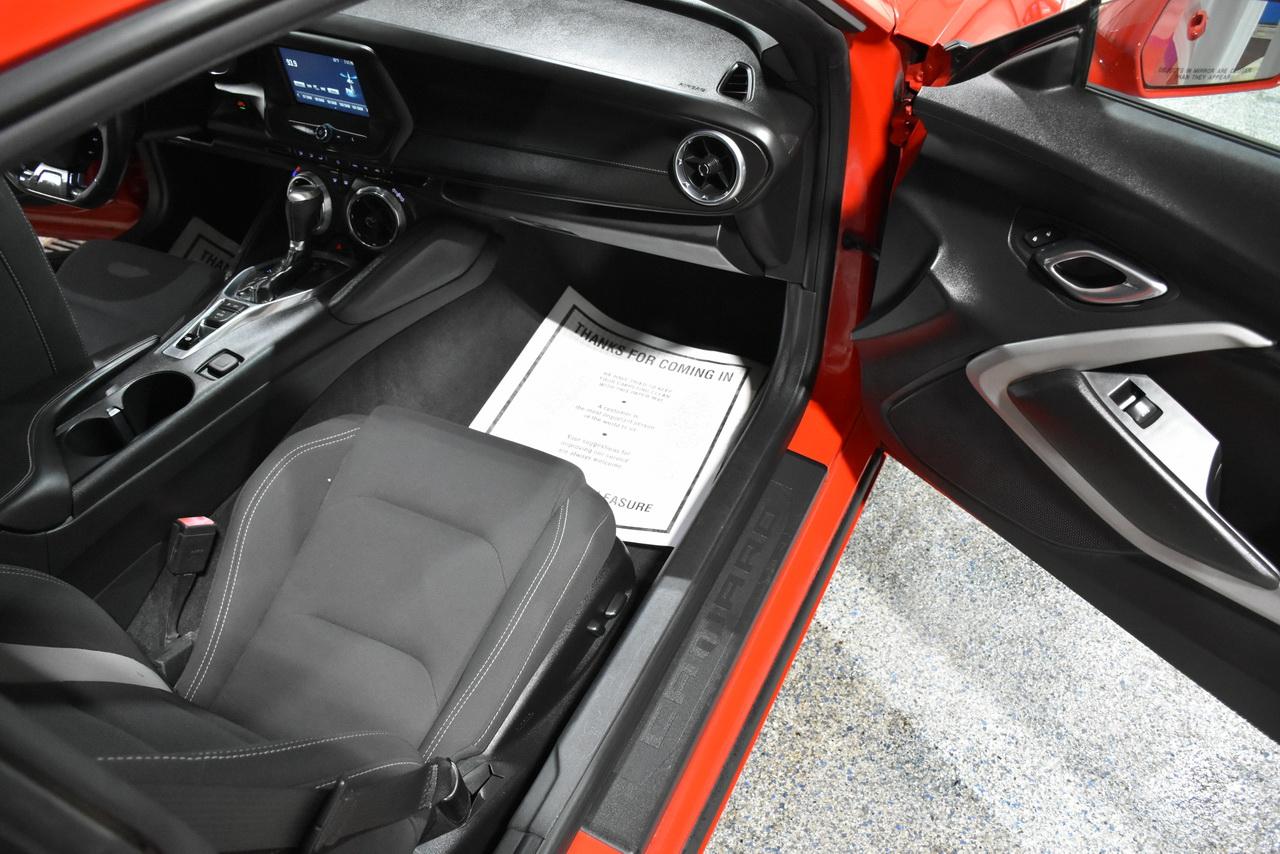 Chevrolet Camaro 1LT Coupe 8A 2018