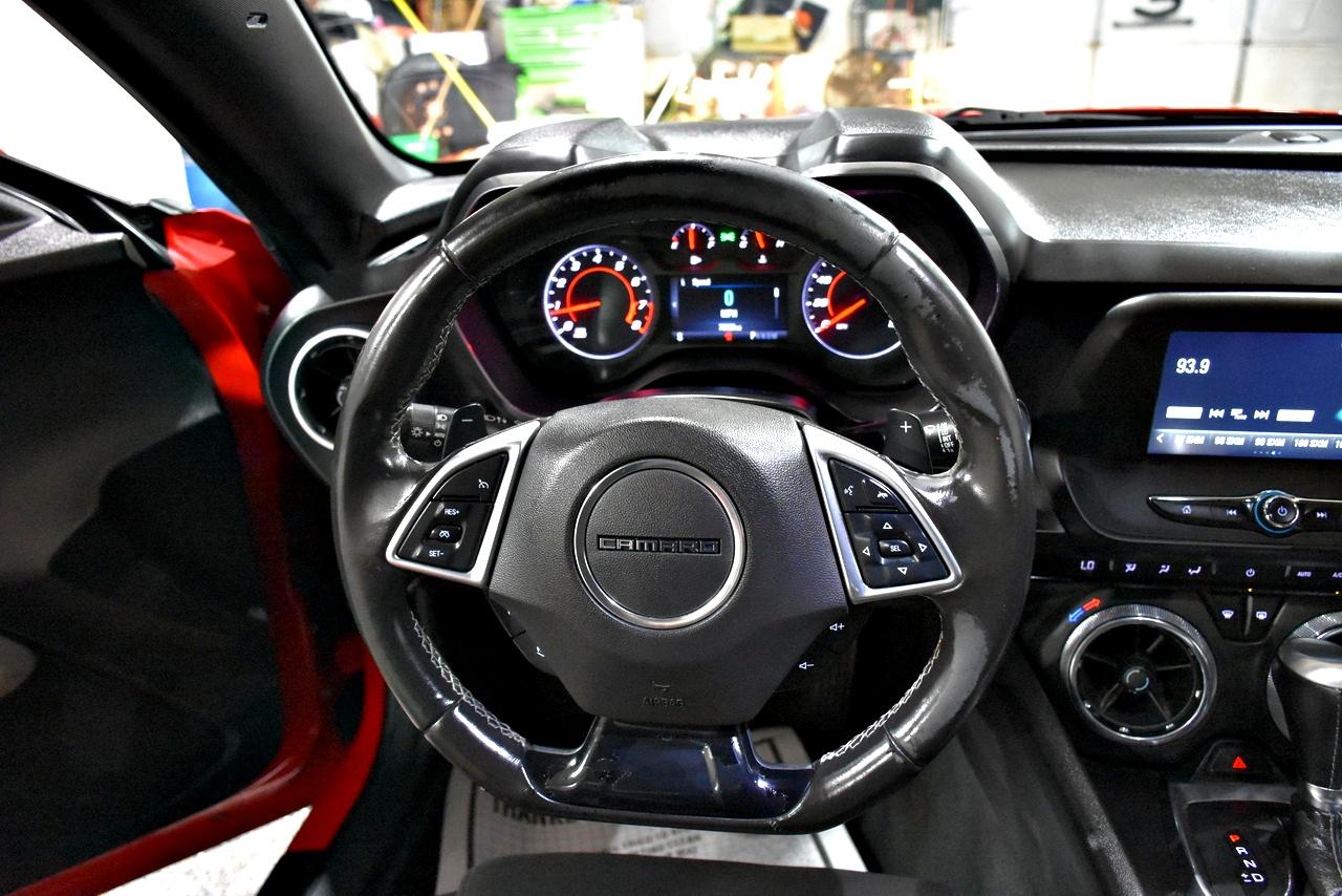 Chevrolet Camaro 1LT Coupe 8A 2018
