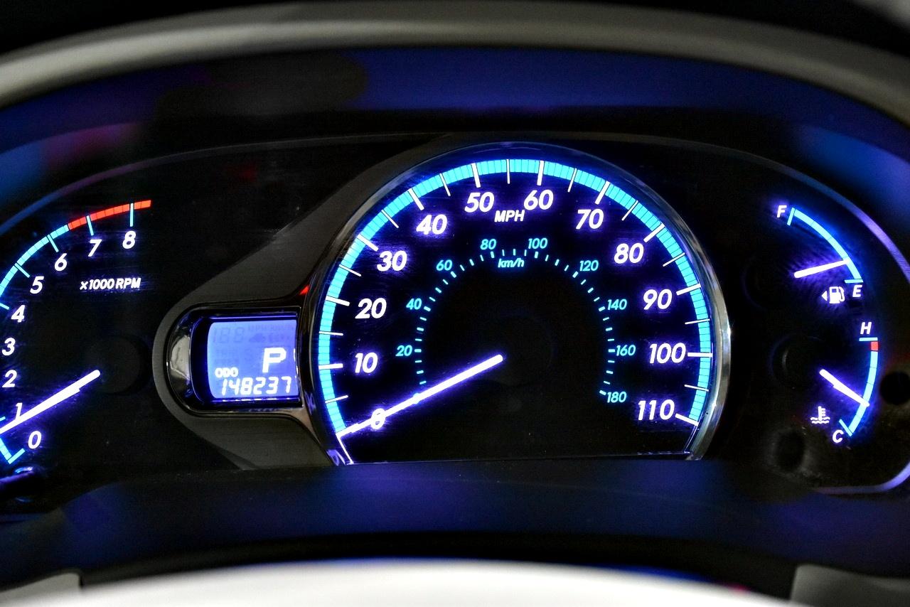 Toyota Sienna XLE FWD 8-Passenger V6 2012