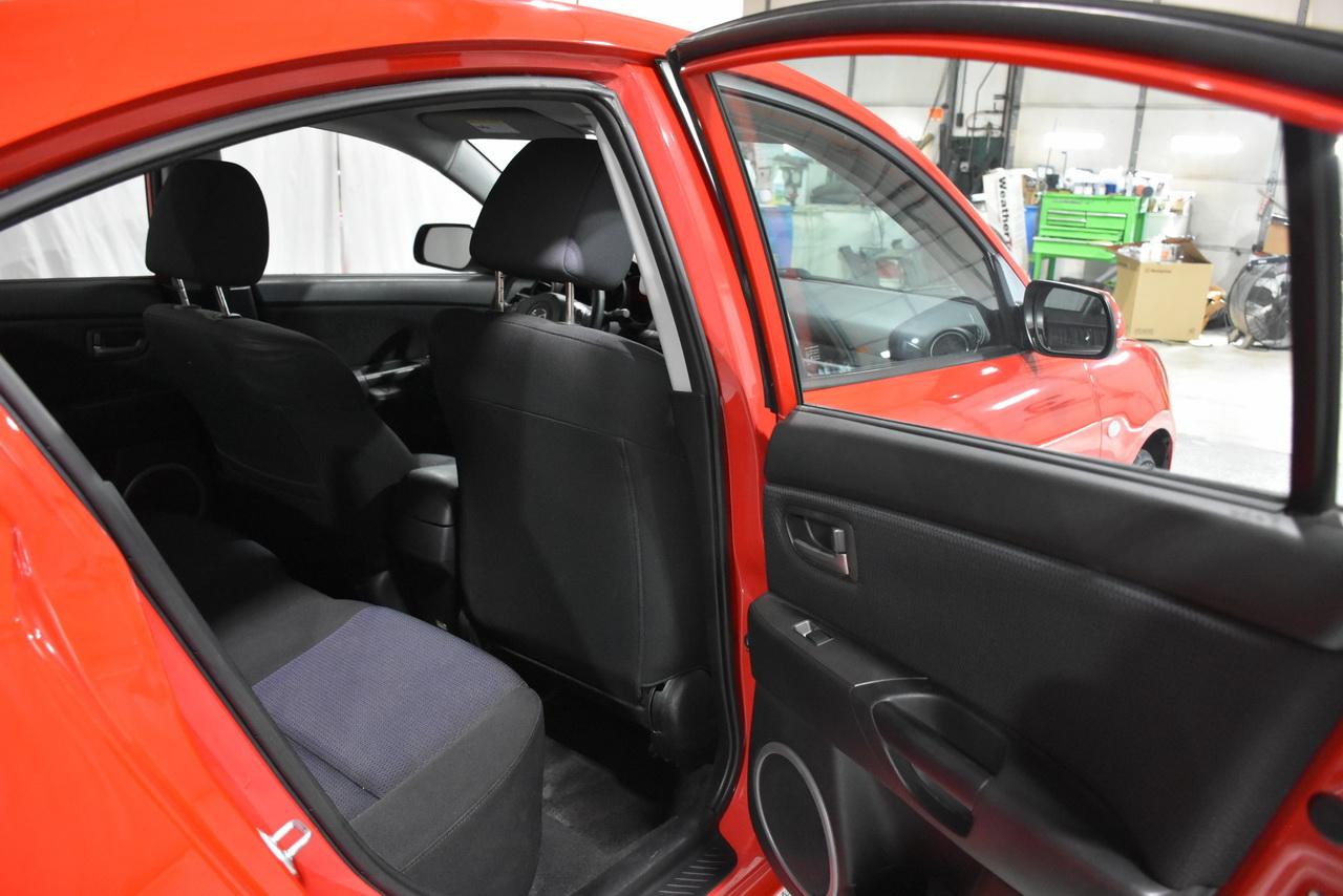 Mazda MAZDA3 s Sport 4-Door 2007