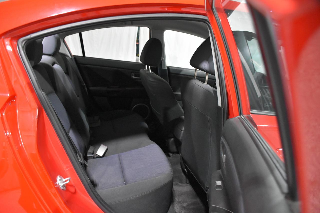 Mazda MAZDA3 s Sport 4-Door 2007