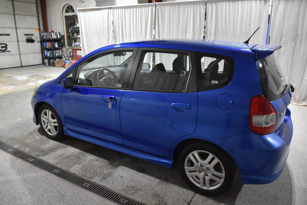 Honda Fit Sport 5-Speed AT 2007