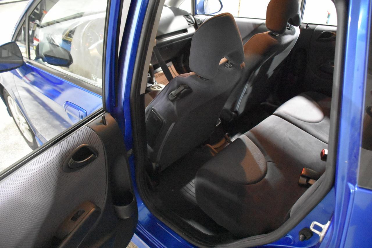 Honda Fit Sport 5-Speed AT 2007