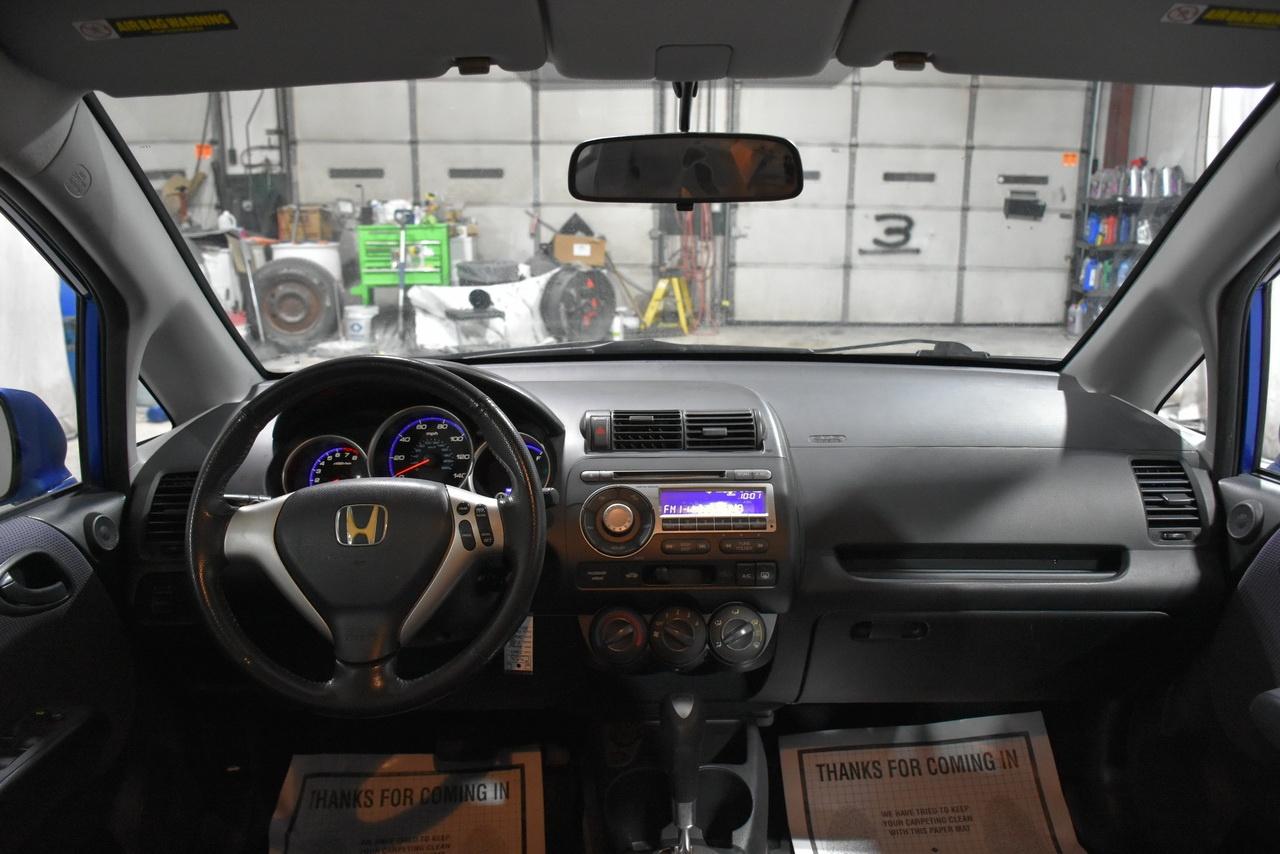 Honda Fit Sport 5-Speed AT 2007
