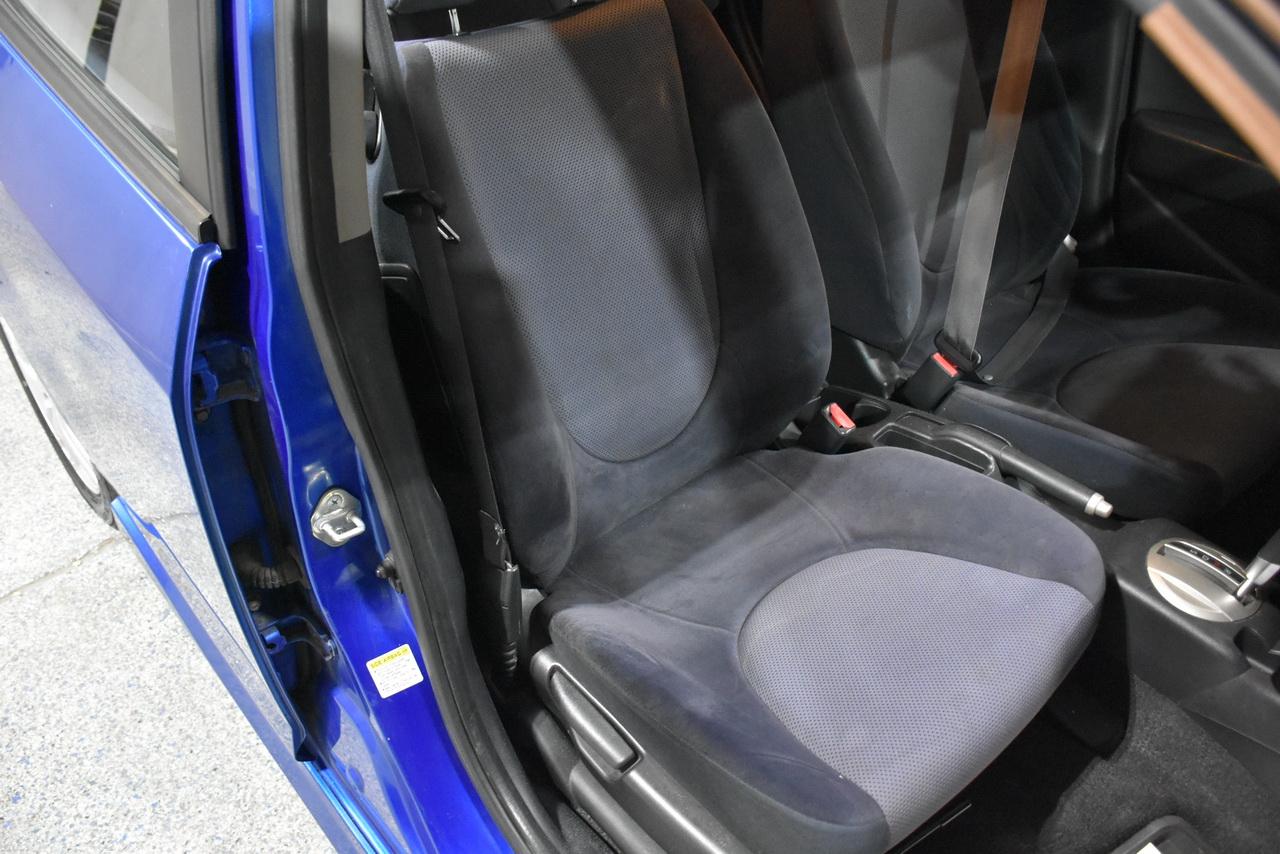 Honda Fit Sport 5-Speed AT 2007