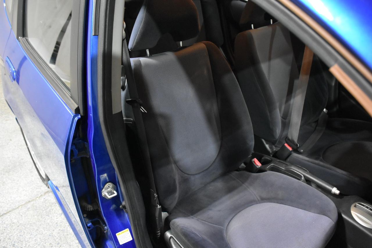 Honda Fit Sport 5-Speed AT 2007