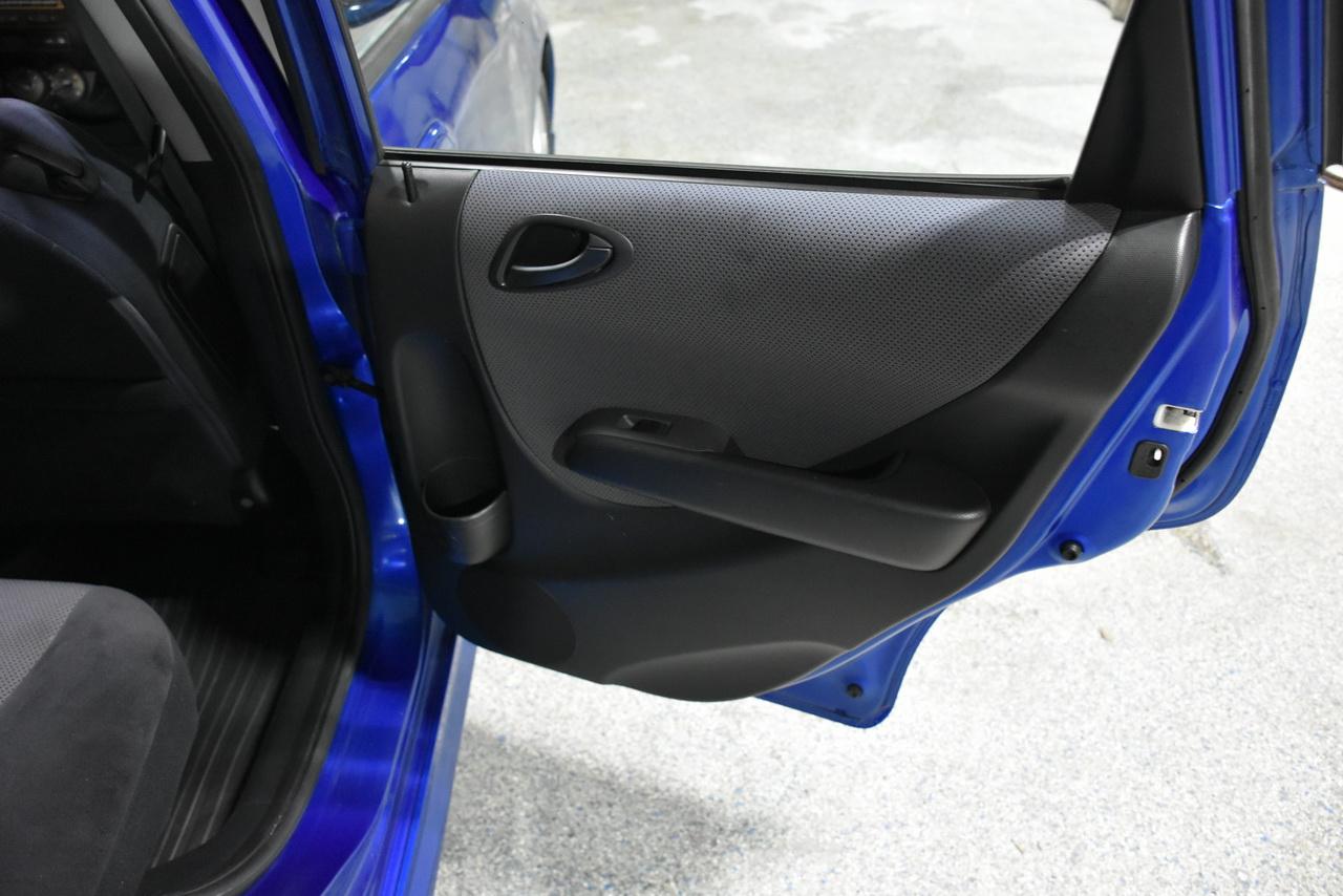 Honda Fit Sport 5-Speed AT 2007
