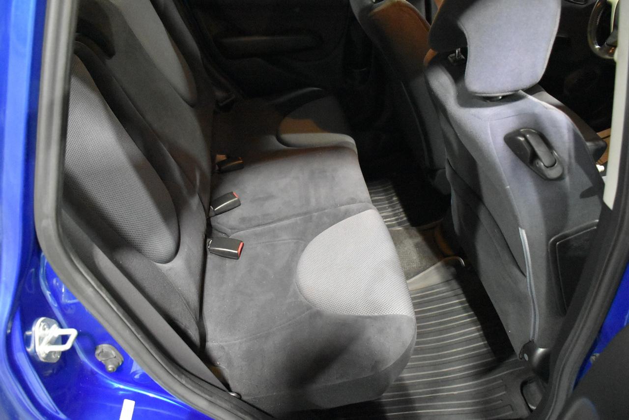 Honda Fit Sport 5-Speed AT 2007