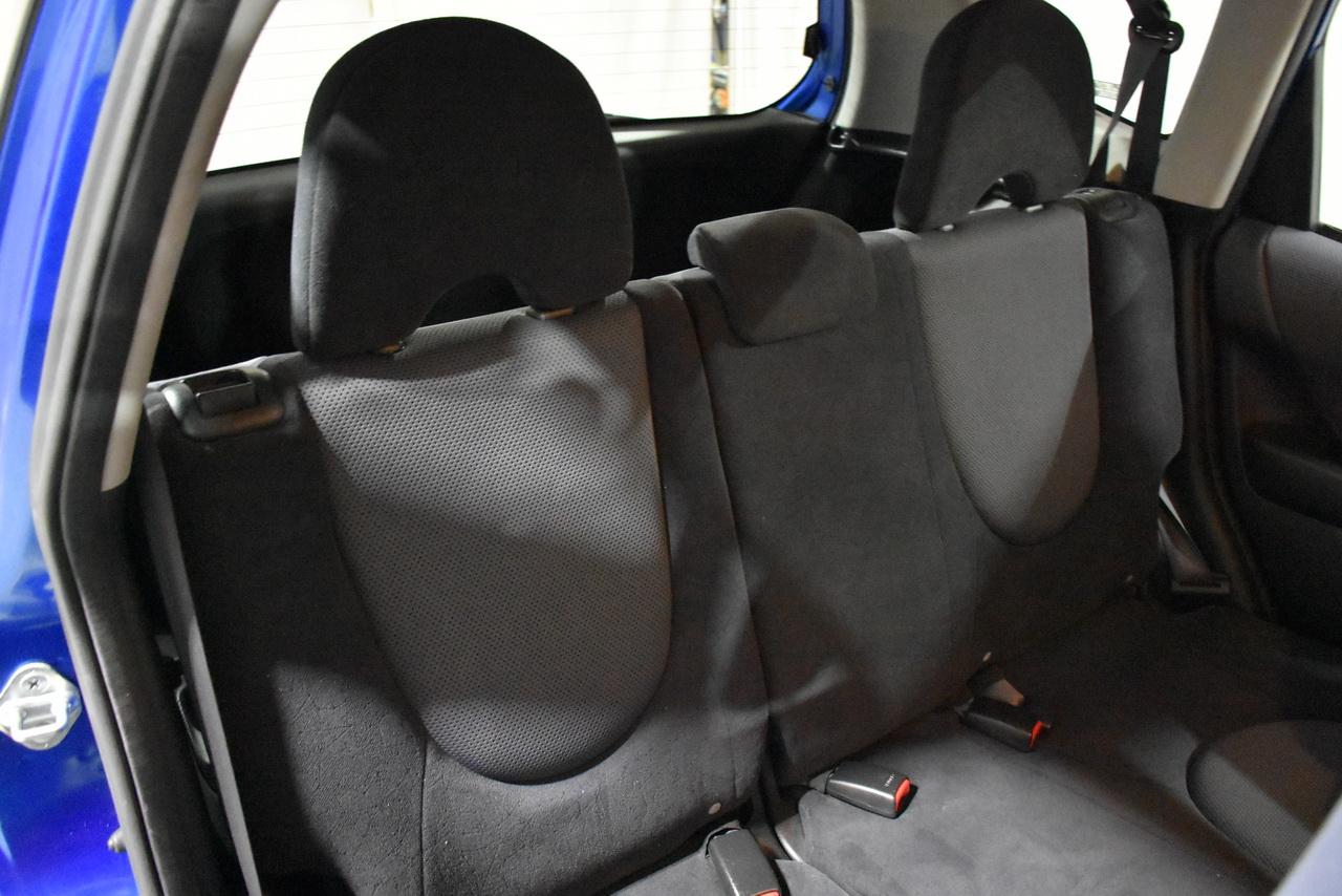 Honda Fit Sport 5-Speed AT 2007