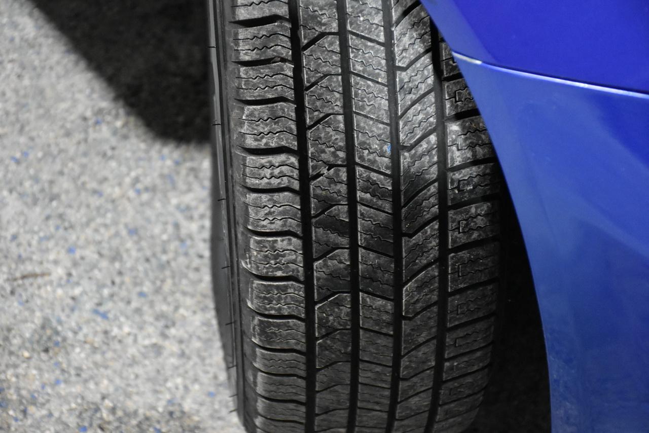 Honda Fit Sport 5-Speed AT 2007