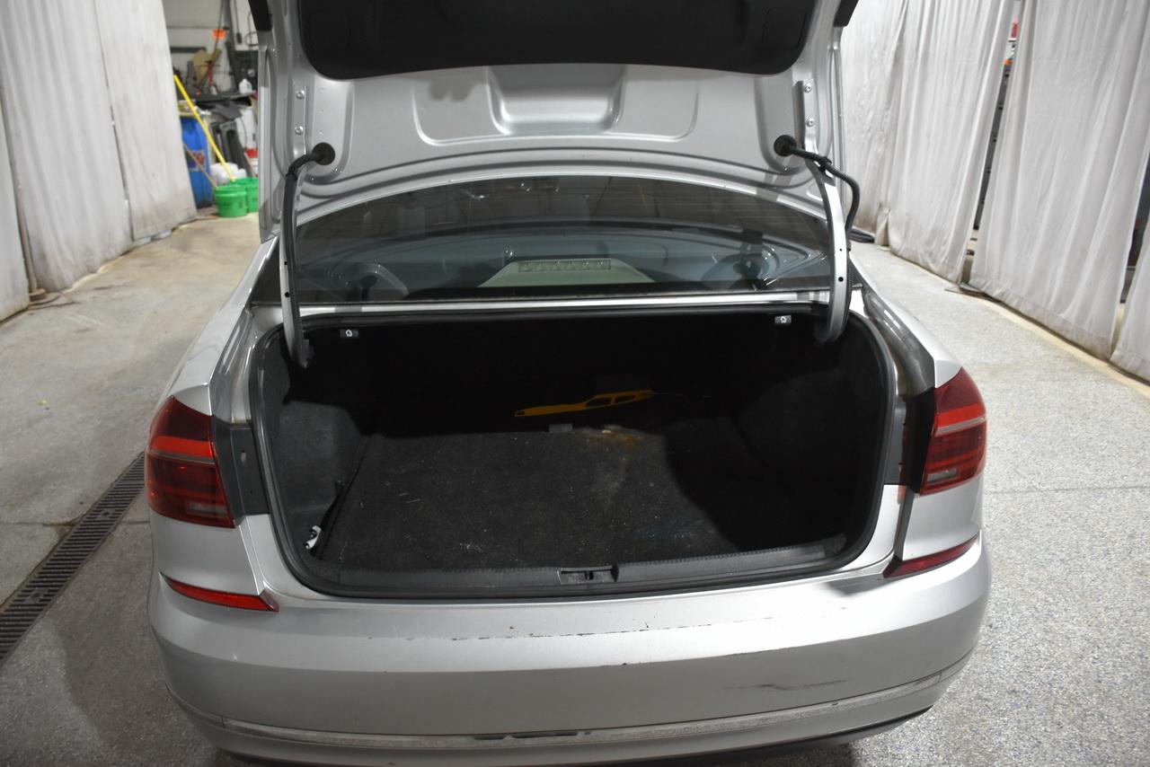 Volkswagen Passat SE 6A 2017