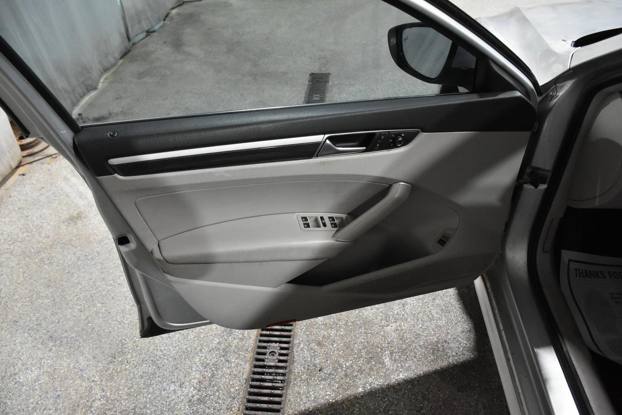 Volkswagen Passat SE 6A 2017