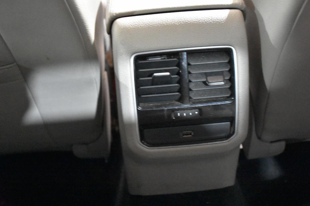 Volkswagen Passat SE 6A 2017