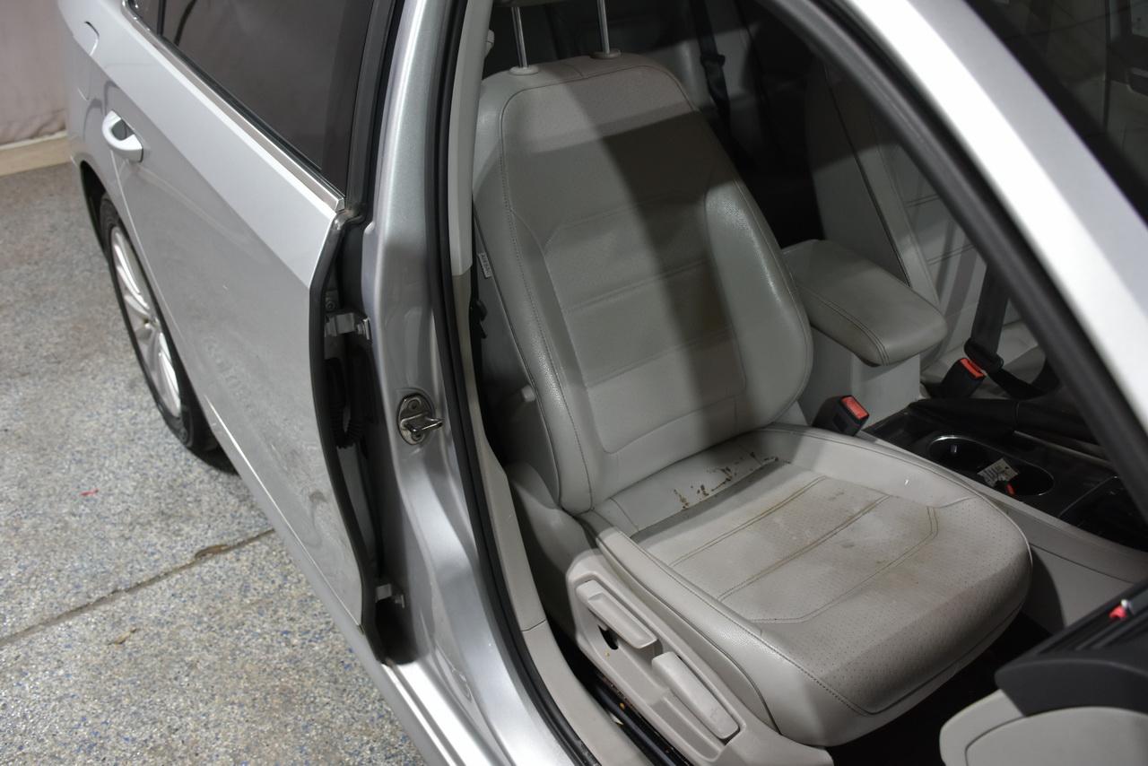 Volkswagen Passat SE 6A 2017