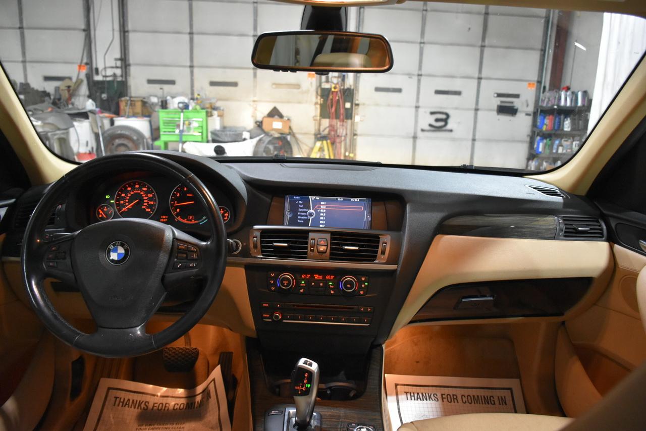 BMW X3 xDrive28i 2011