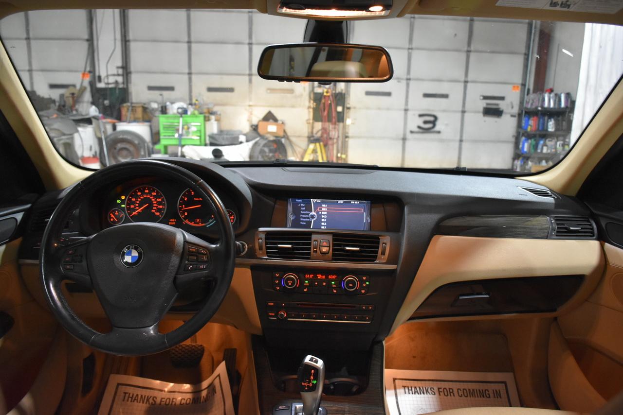 BMW X3 xDrive28i 2011