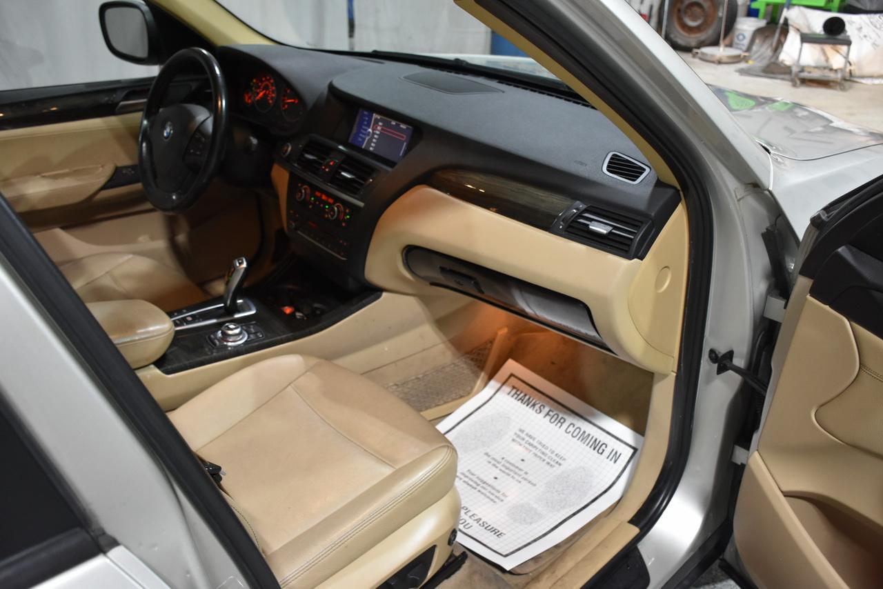 BMW X3 xDrive28i 2011