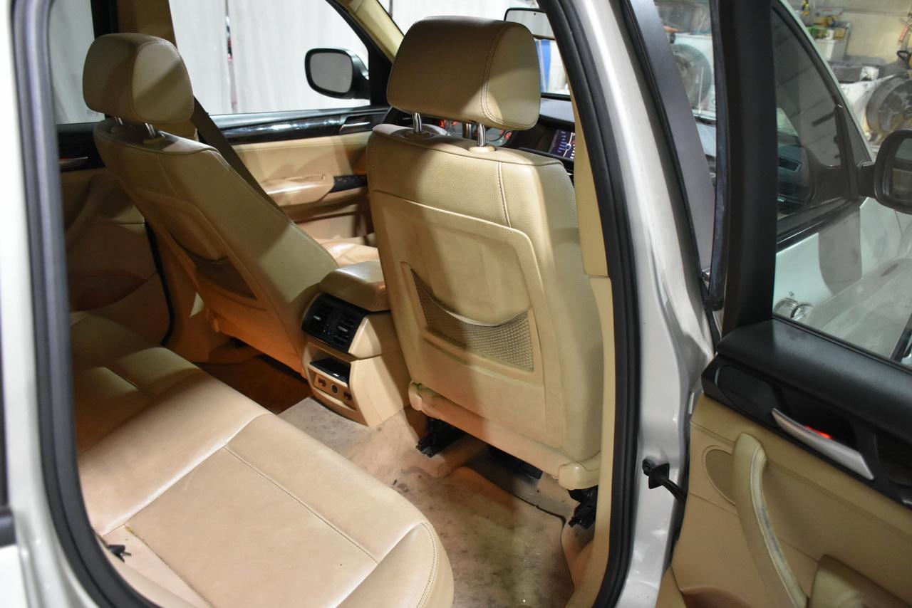 BMW X3 xDrive28i 2011