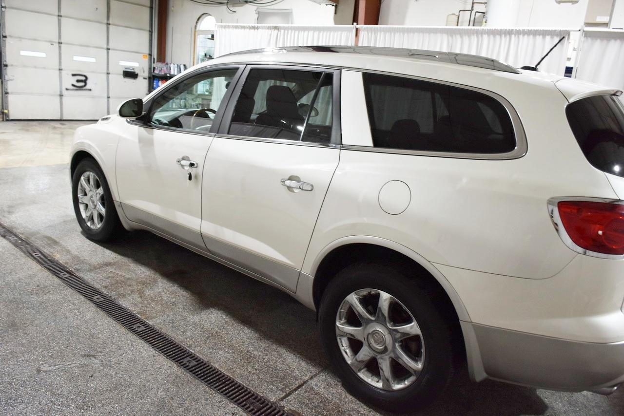 Buick Enclave CXL AWD 2009